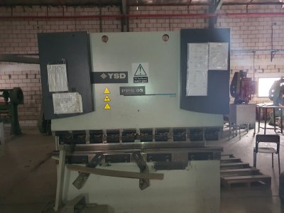 للبيع معدات ثقيله تشكيل المعادن