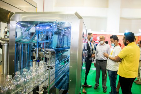 ماكينات تعبئة وتغليف