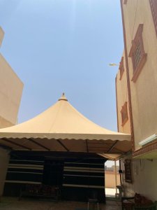 مظلات حديد للحدائق   مظلات حديد للسيارات  مظلات خشبيه  مظلات لكسان  مظلات احواش خارجية