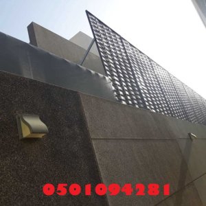 سواتر بلاستيك خشبيه  سواتر حديد مجدول  سواتر شرايح حديد  سواتر خشبية