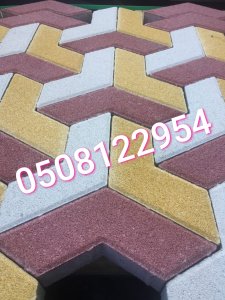 جميع اعمال الحجر والرخام والزخارف 