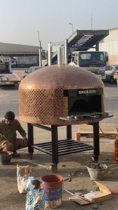 افران نعمل في النطقة الشرقية متخصصون  باعمال الافران دقه في العمل