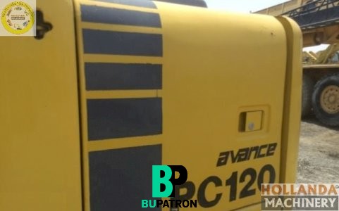  حــفـــــارة كـــــومـــــاتســــو