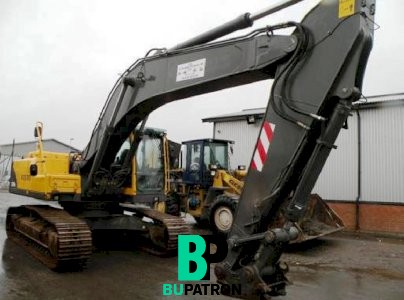 حـفـــارات فـــــــــولــــــــــفـــــــو 