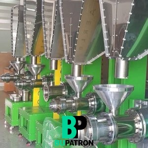 مكائن عصر الحبوب والبذور