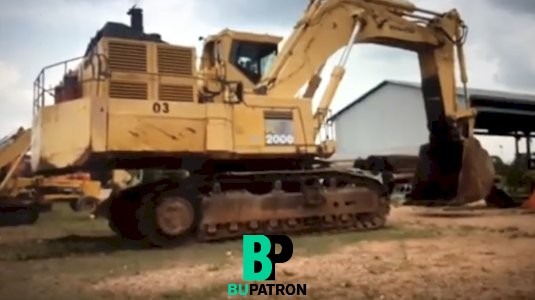 حفار كوماتسو