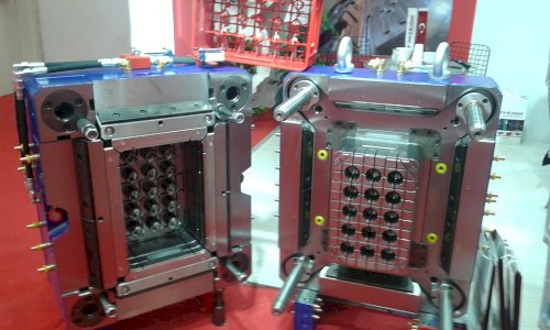 تصميم و تصنيع كافة أنواع قوالب البلاستيك