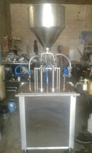 تصنيع آلة تعبئة معقمات و تاتش يدوية .