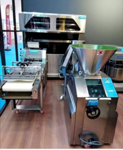  عتاد المخابز